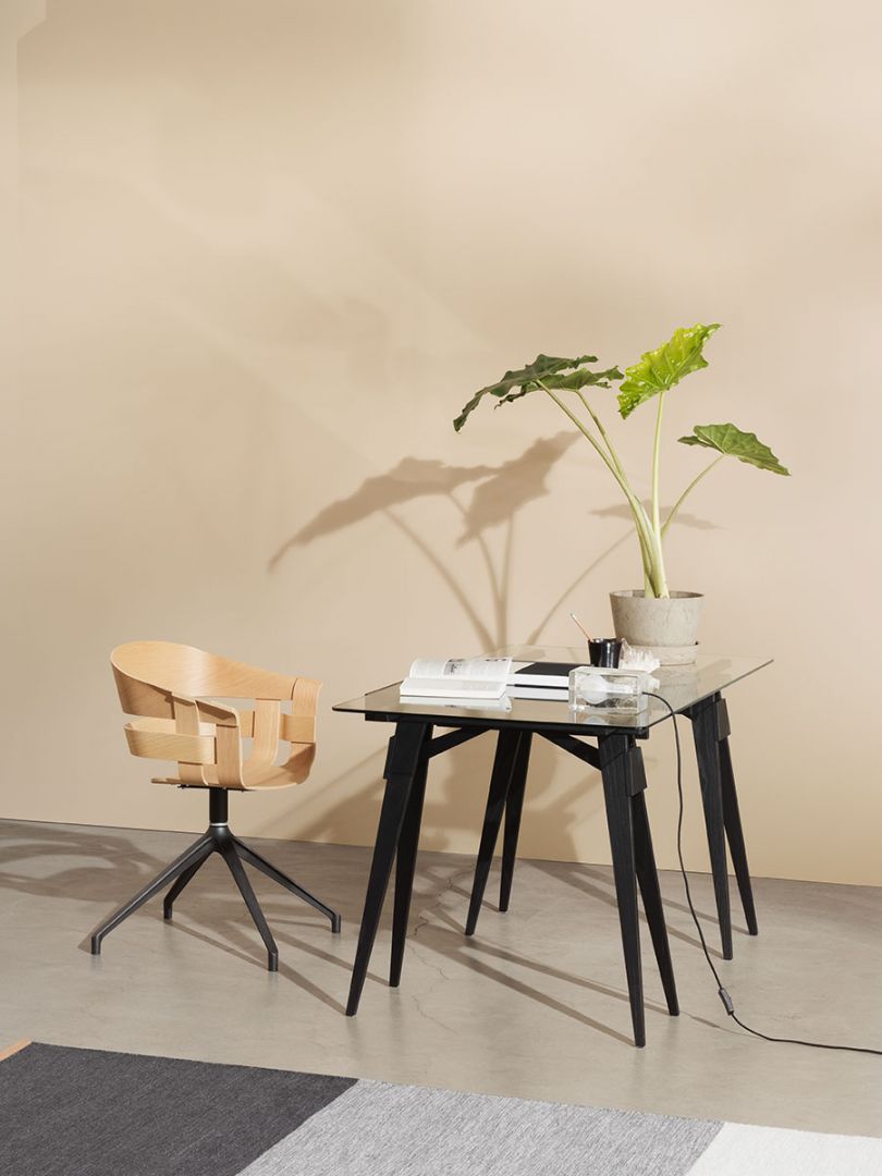 Arco Kirjutuslaud, Must - Design House Stockholm - snug.ee