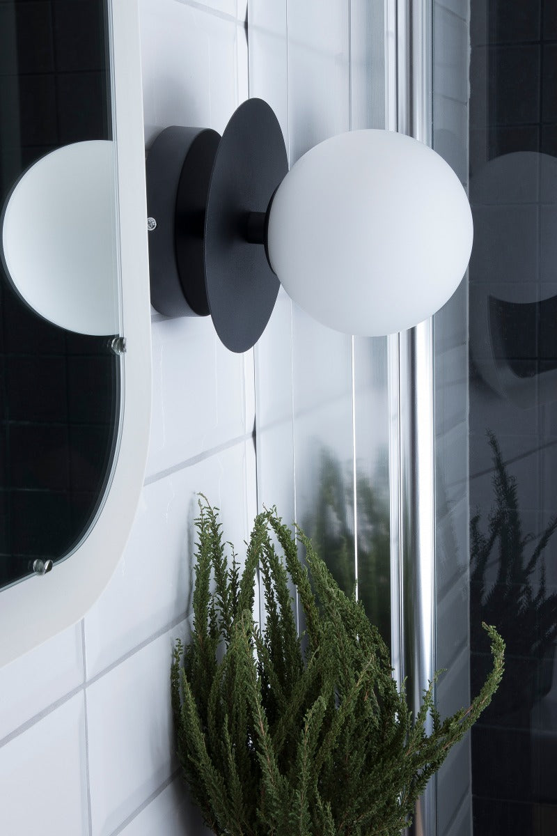 Art Deco Plafoonvalgusti, Must - Globen Lighting - snug.ee