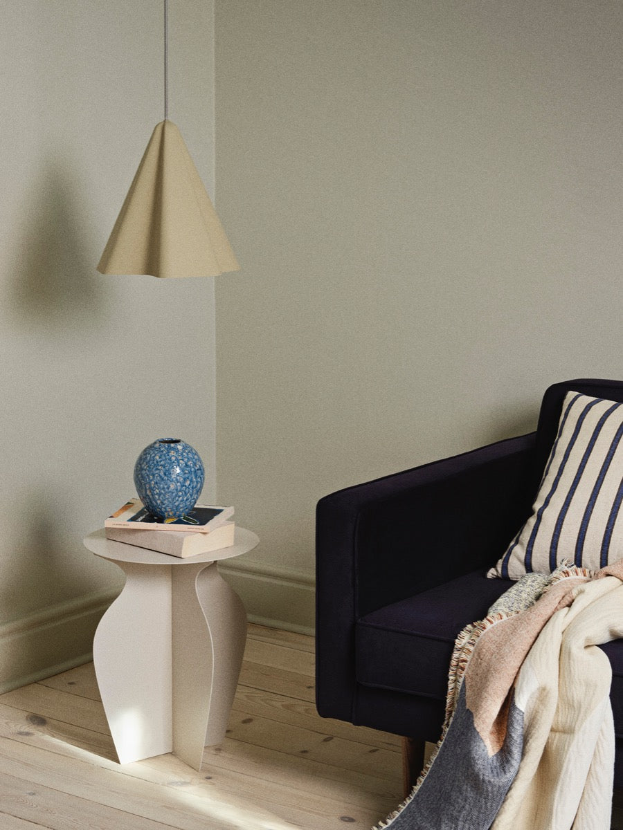 Urna Ümmargune Abilaud, Valge - Broste Copenhagen - snug.ee 