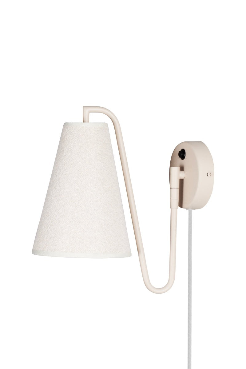 Lou Seinavalgusti, Beež - Globen Lighting - snug.ee