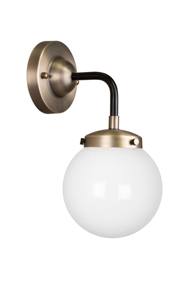 Alley Seinavalgusti IP44, Antiik Messing - Globen Lighting - snug.ee