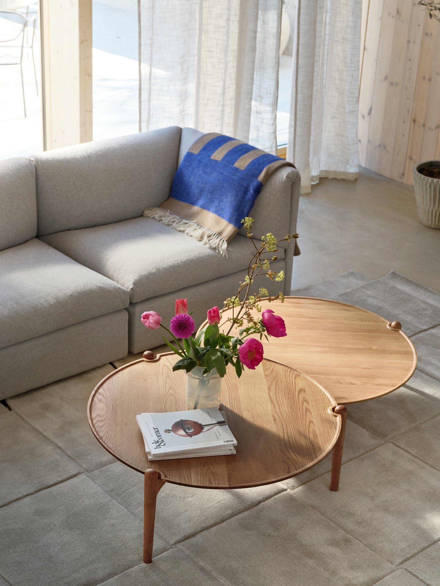 Aria Ümmargune Diivanilaud 90 cm/Madal, Tamm