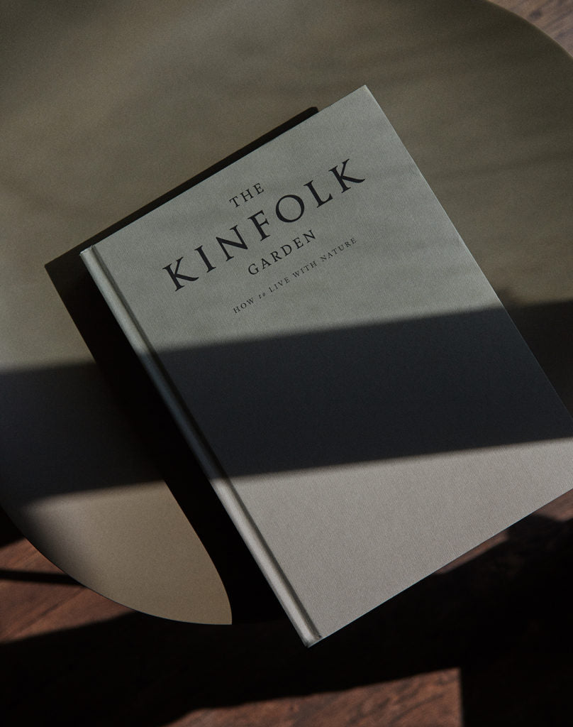 Raamat Kinfolk Garden - snug.ee
