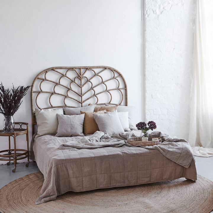 Celia Voodipeats, Naturaalne - Sika-Design - snug.ee