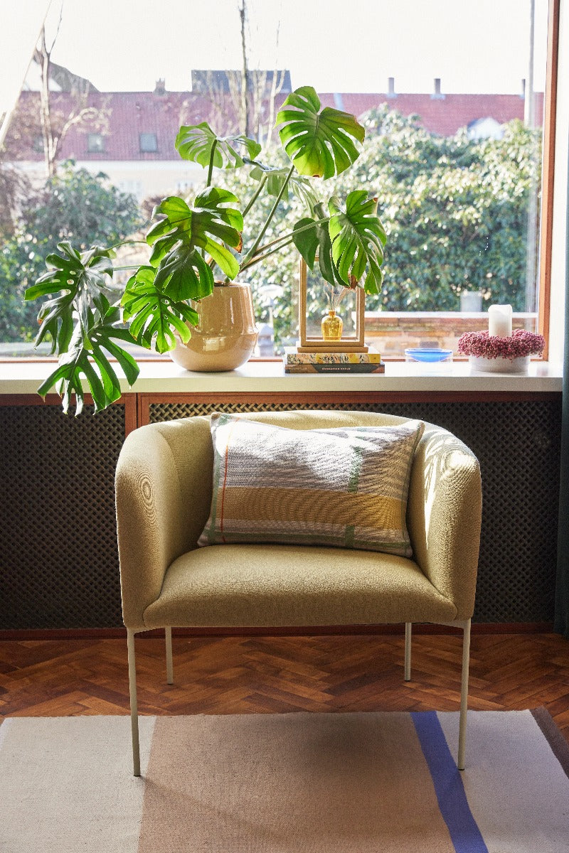 Eyrie Lounge Tool, Kollane / Heleroheline - Hübsch - snug.ee