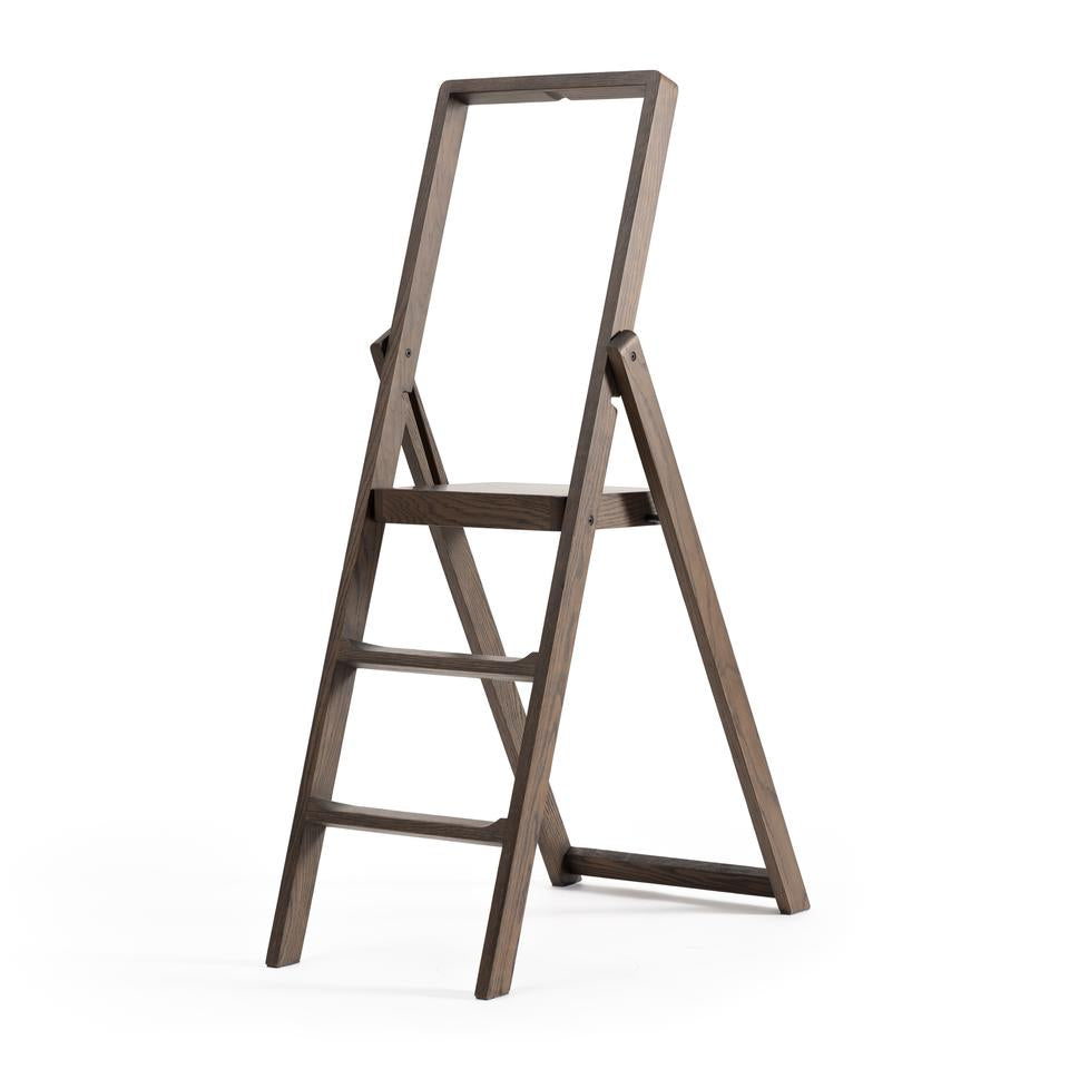 Step Treppredel, Tume Tamm