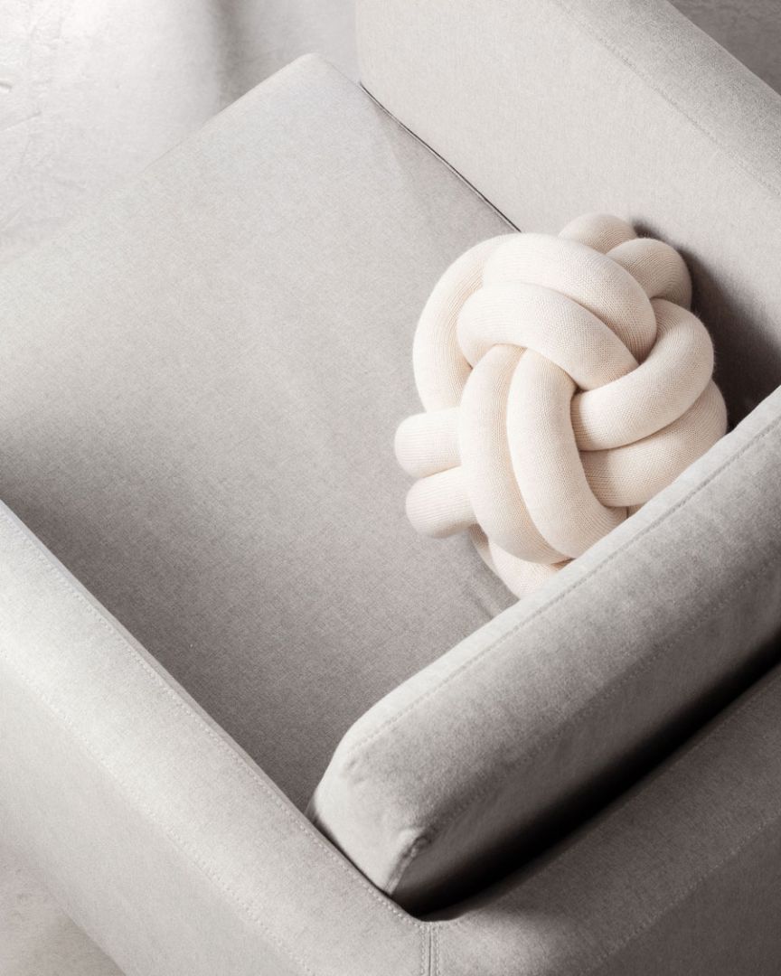 Knot Dekoratiivpadi, Cream - Design House Stockholm - snug.ee