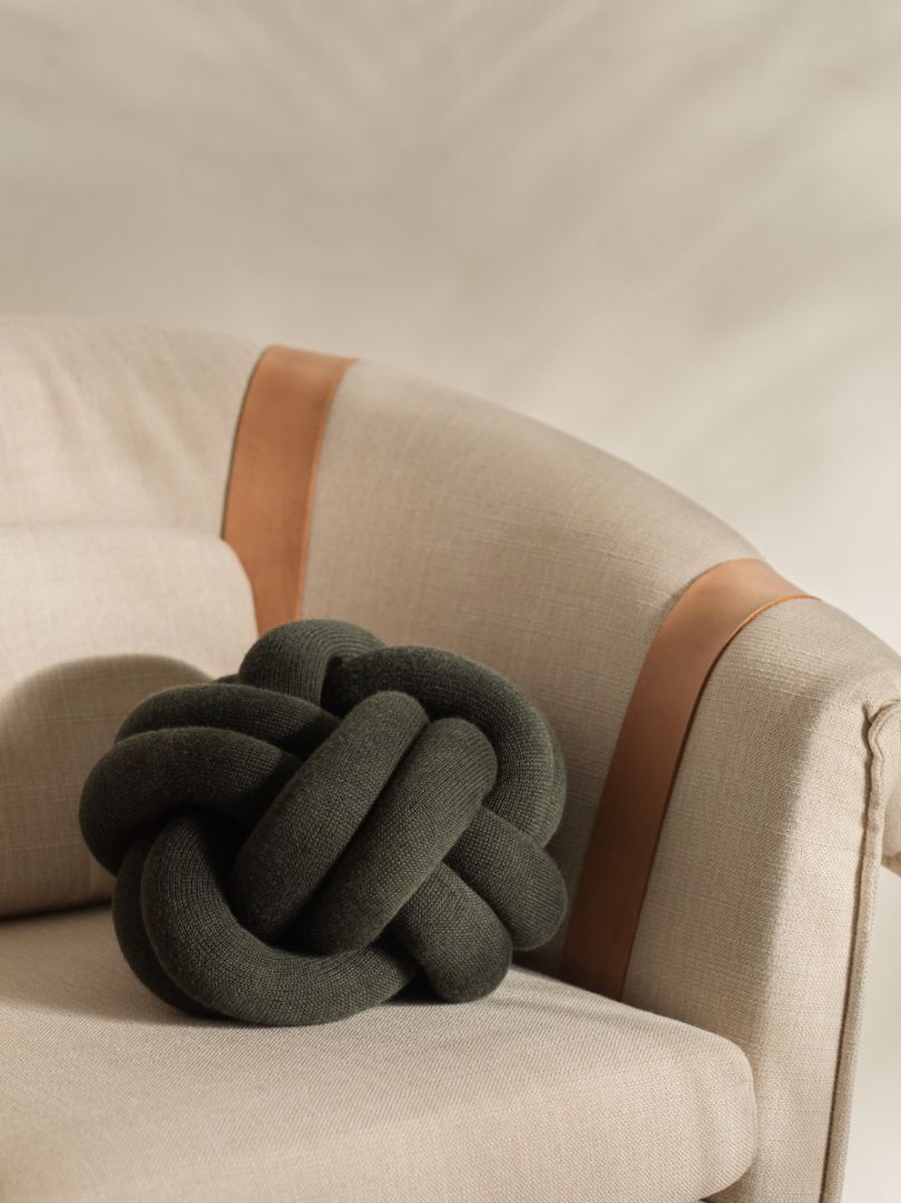 Knot Dekoratiivpadi, Forest Green - Design House Stockholm - snug.ee