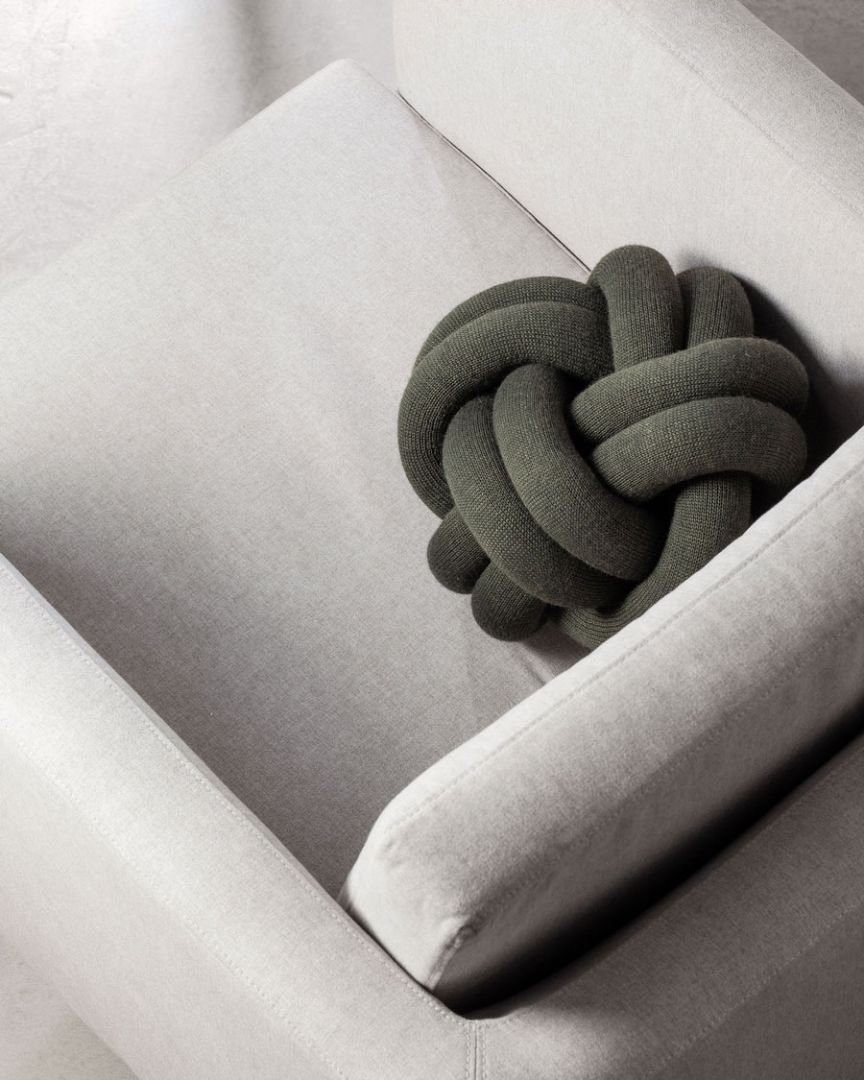 Knot Dekoratiivpadi, Forest Green - Design House Stockholm - snug.ee