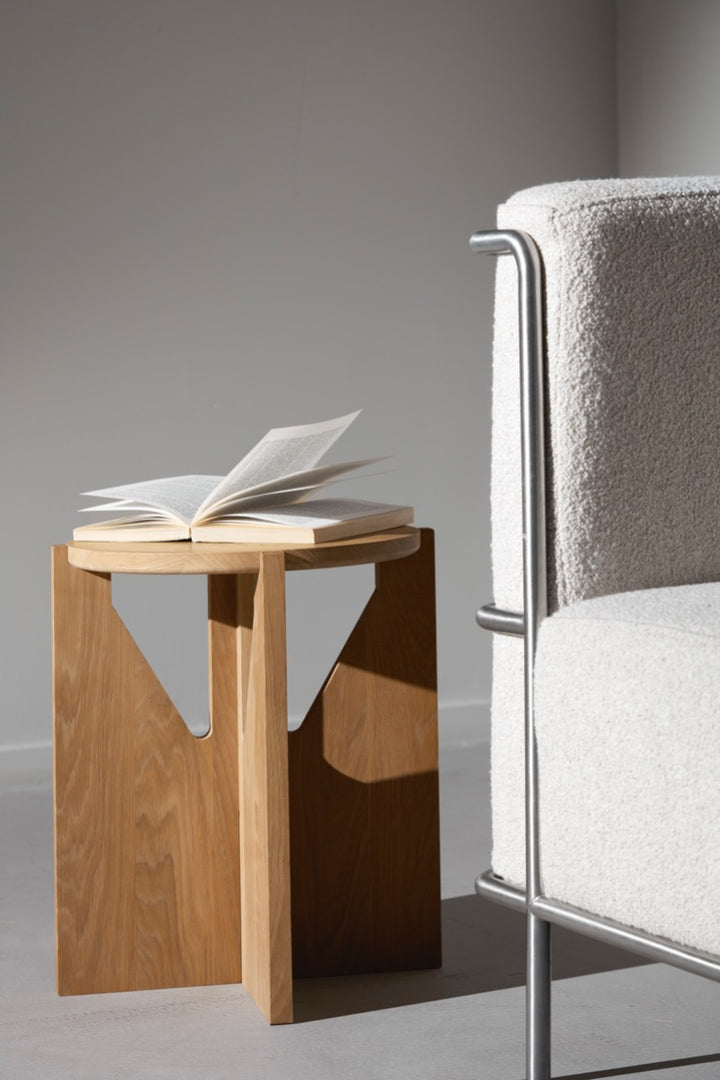 Simple Abilaud / Taburet, Tamm - Kristina Dam - snug.ee