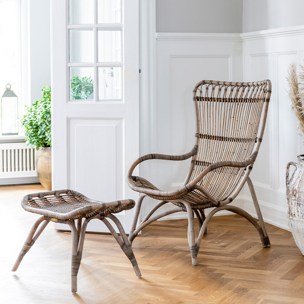 Monet Jalatugi, Taupe - Sika-Design - snug.ee