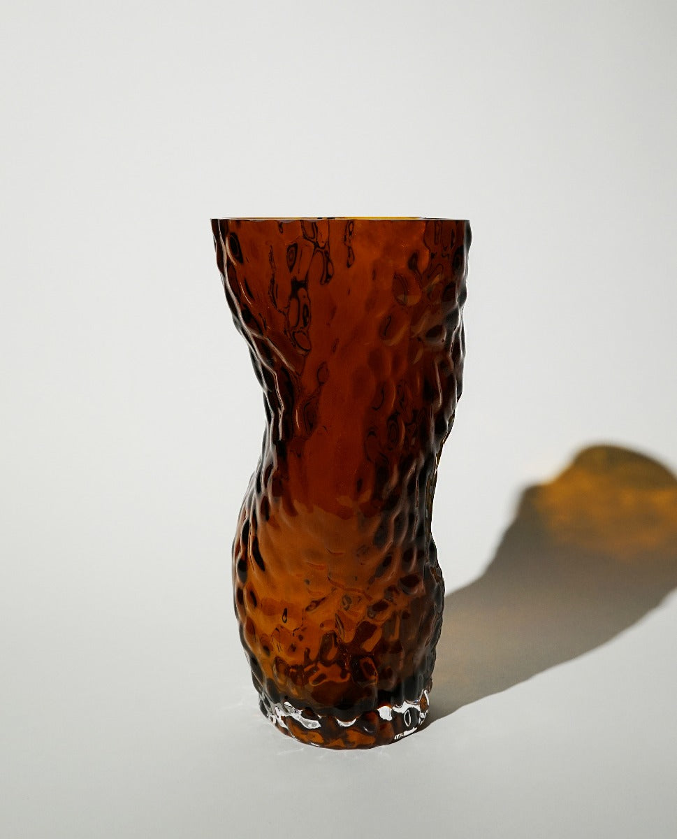 Ostrea Vaas, Rust - Hein Studio - snug.ee